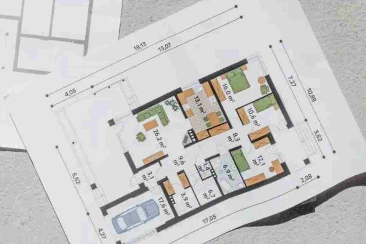 Un altro passaggio decisivo riguarda il ruolo dei regolamenti edilizi comunali. Spesso, nella pratica, questi strumenti vengono utilizzati